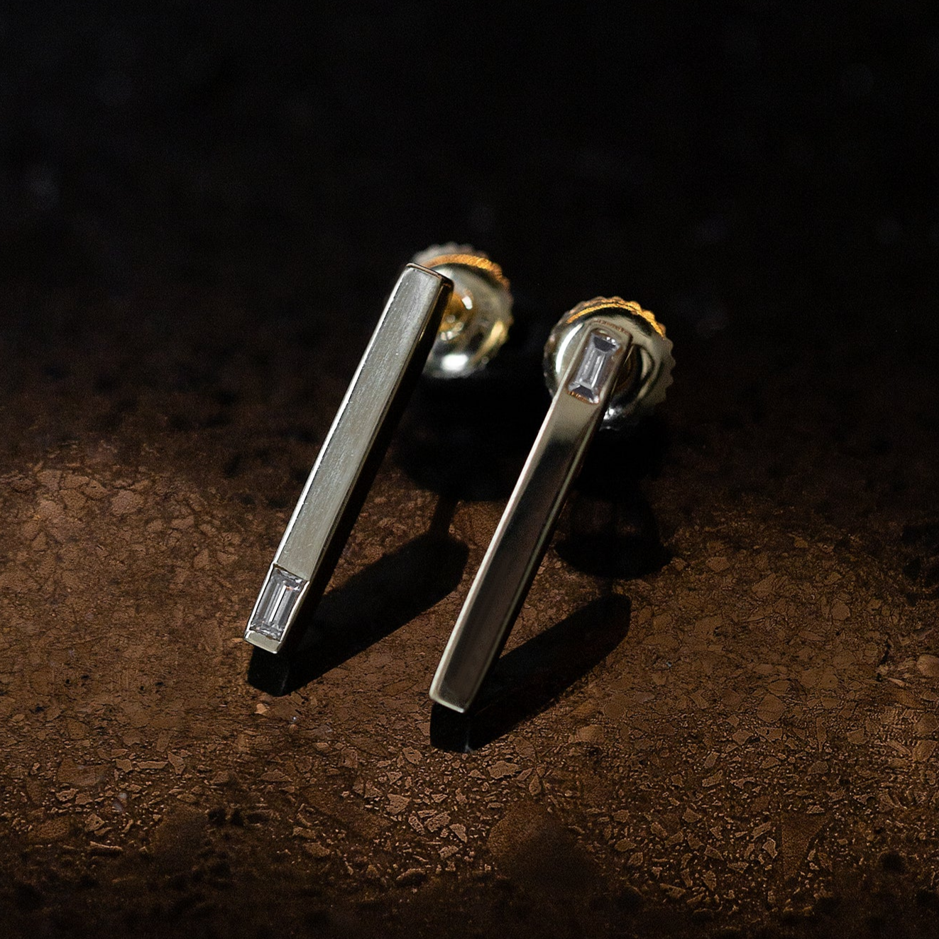 Mismatched Diamond Baguette Bar Earring