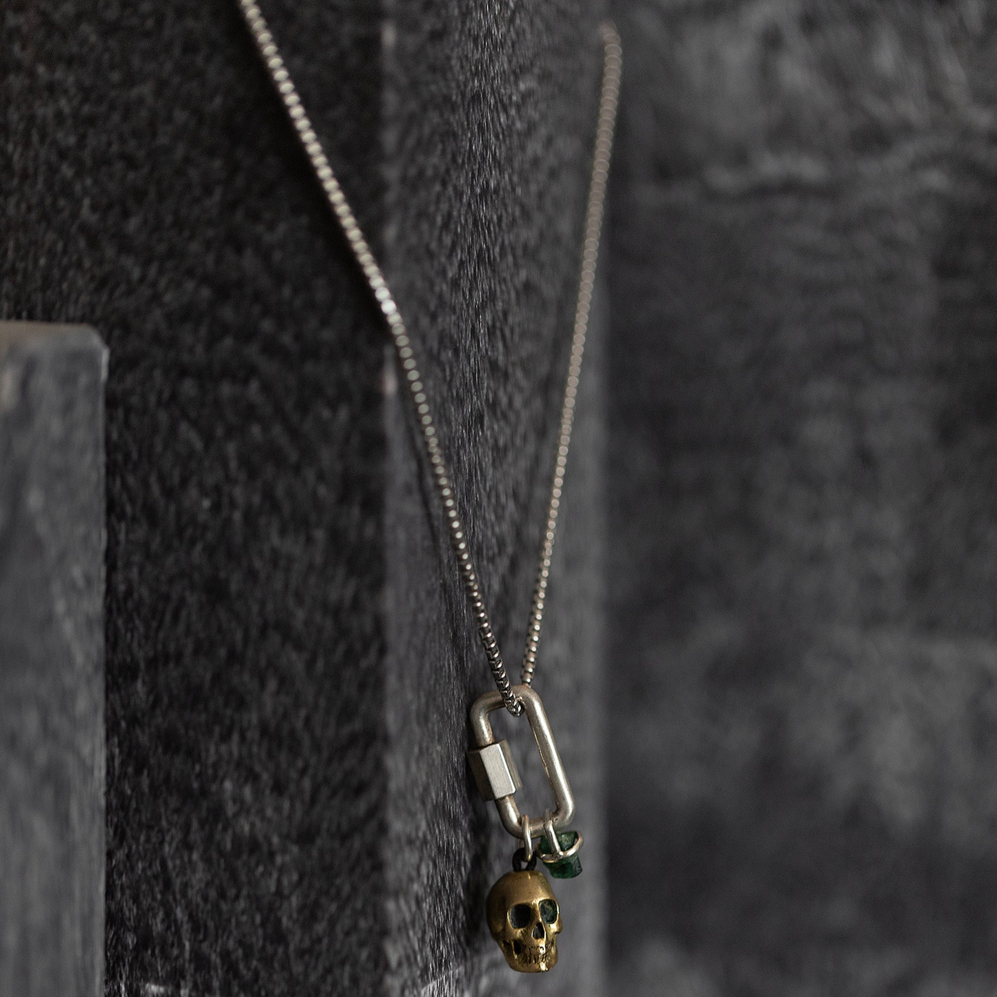 Carabiner Lock Skull & Emerald Necklace