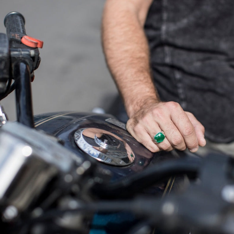 Malachite Lion SIgnet RIng