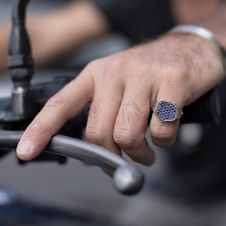 Blue Sapphires Lion Signet Ring