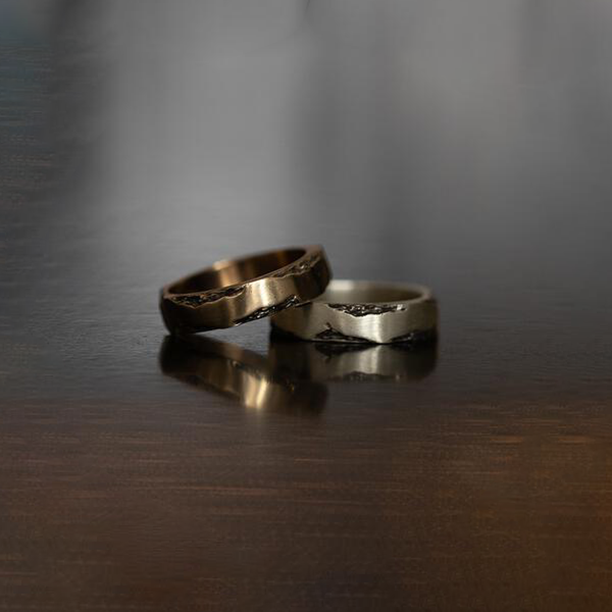 Waves Ring 4mm Band