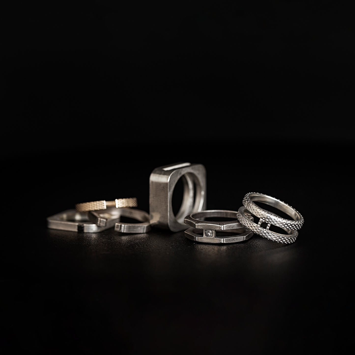 Grey Princess-Cut Diamond Octagon Double Interlock Ring