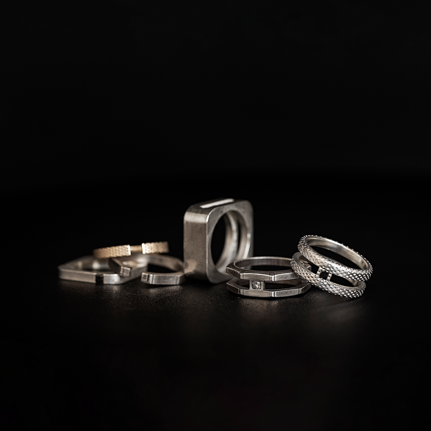 Black Princess-Cut Diamond Square Interlock Double Ring