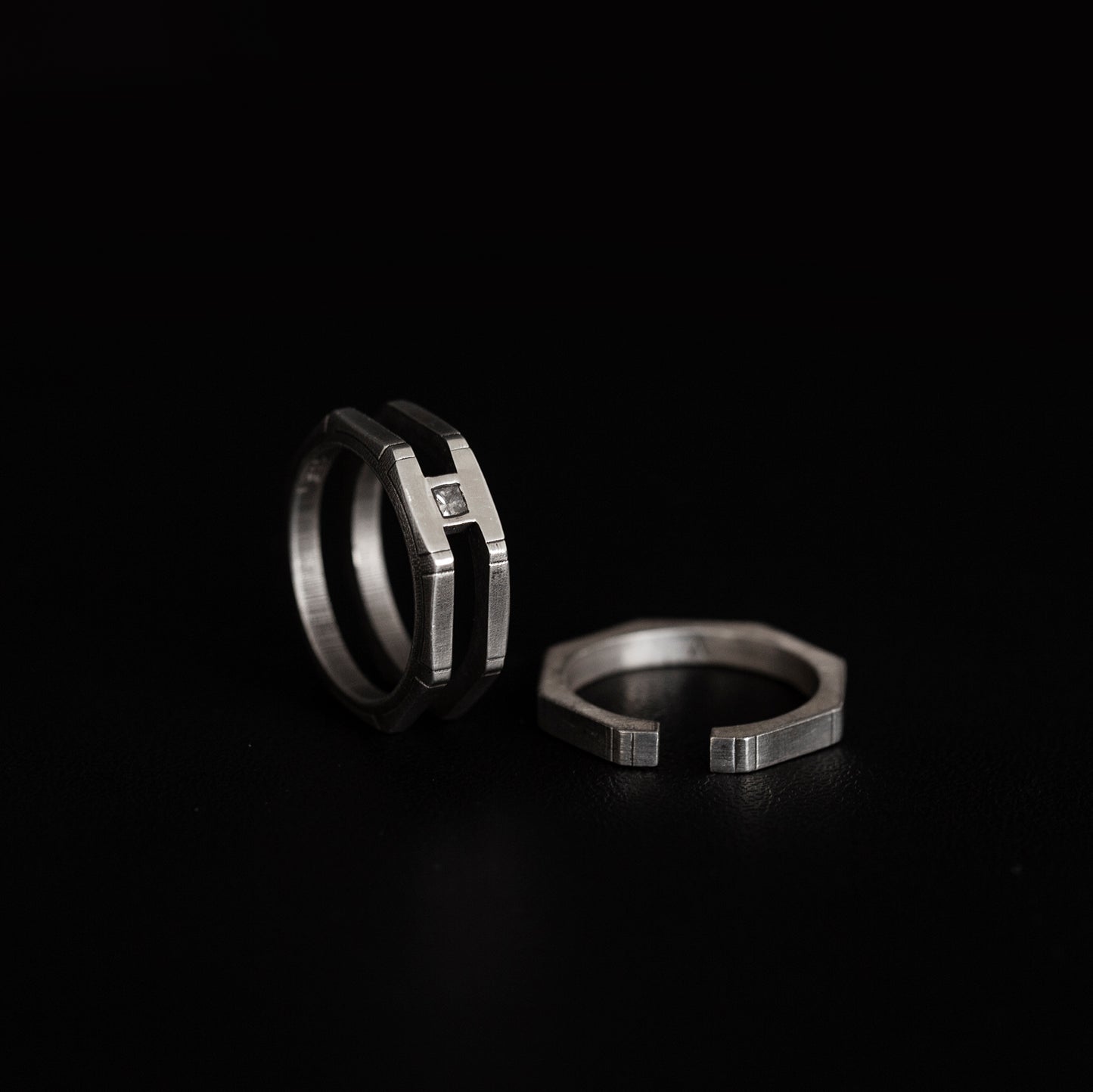 Grey Princess-Cut Diamond Octagon Double Interlock Ring